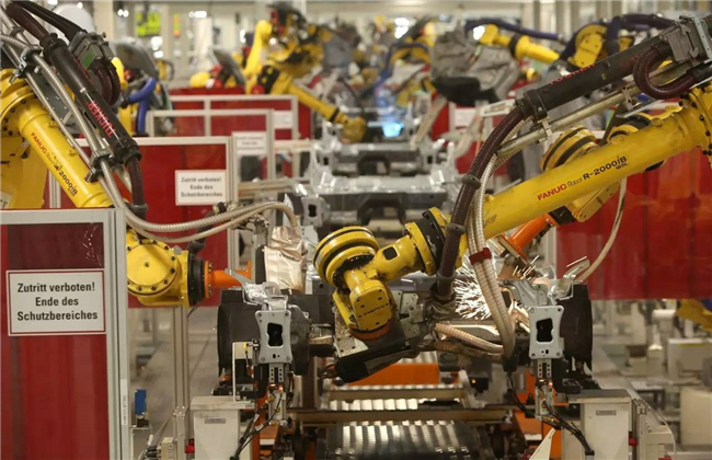 1590198949119147.jpg 進(jìn)口二手工業(yè)機(jī)器人清關(guān)