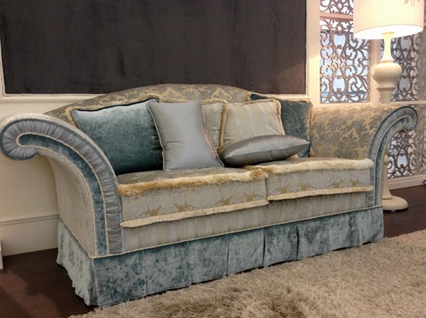 1630294833404303.jpg 進口二手家具清關(guān)到國內(nèi)是如何操作的_副本.jpg